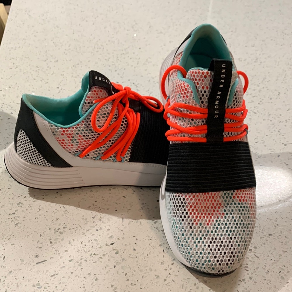 Limited Edition UA Women’s Breathe Lace Training Shoe